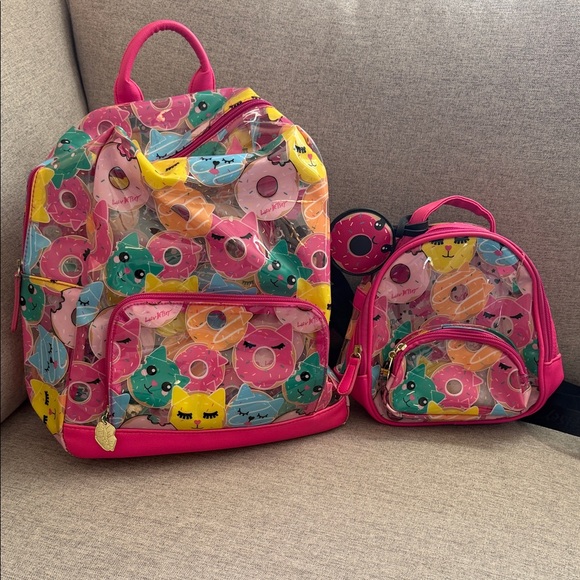 🍩🐱 Luv Betsey by Betsey Johnson Matching Backpack Set